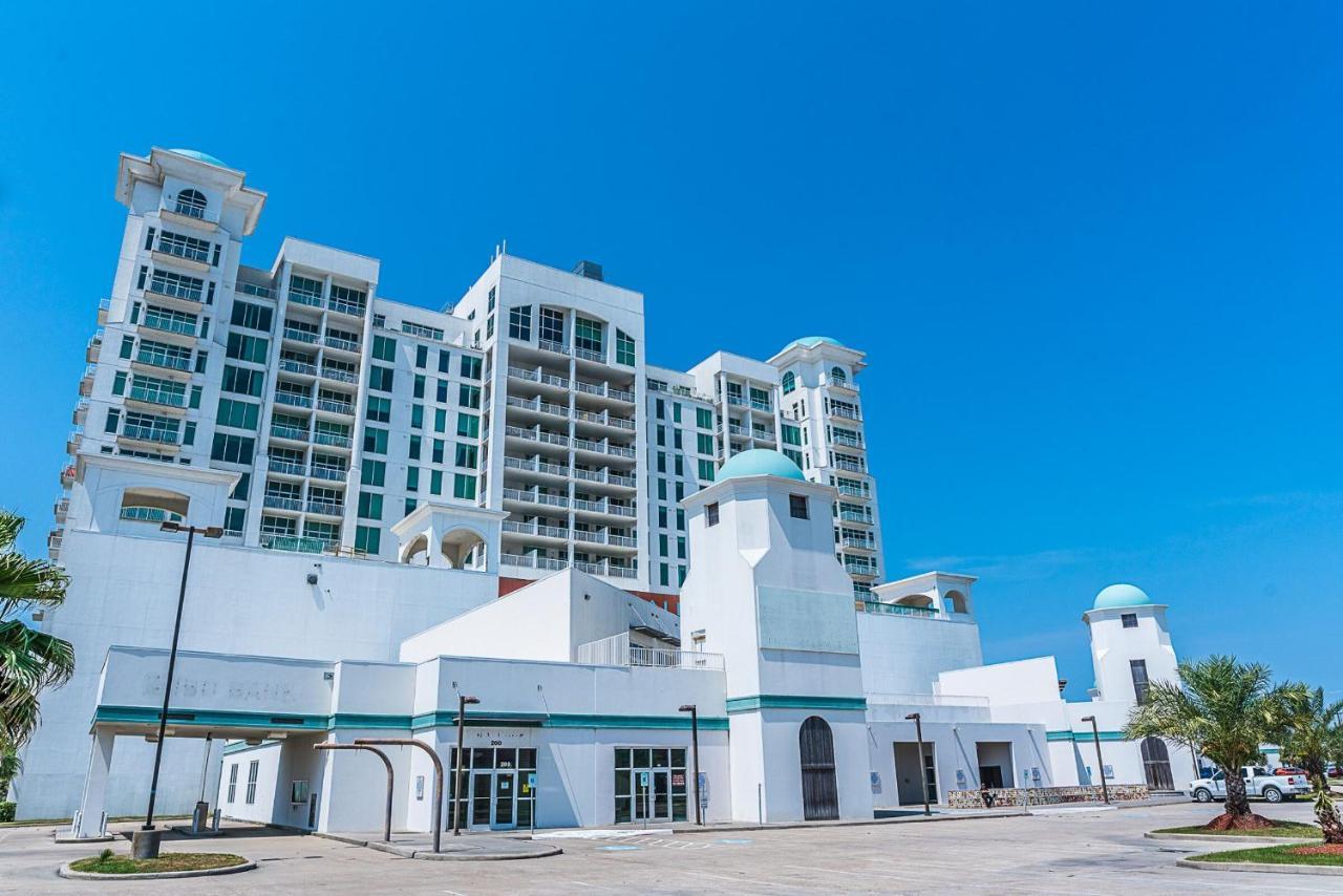 Sea It All Infinity Pool Ocean Views Steps From The Beach - A Perfect Romantic Getaway Lägenhet Galveston Exteriör bild